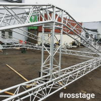 rosstage_036